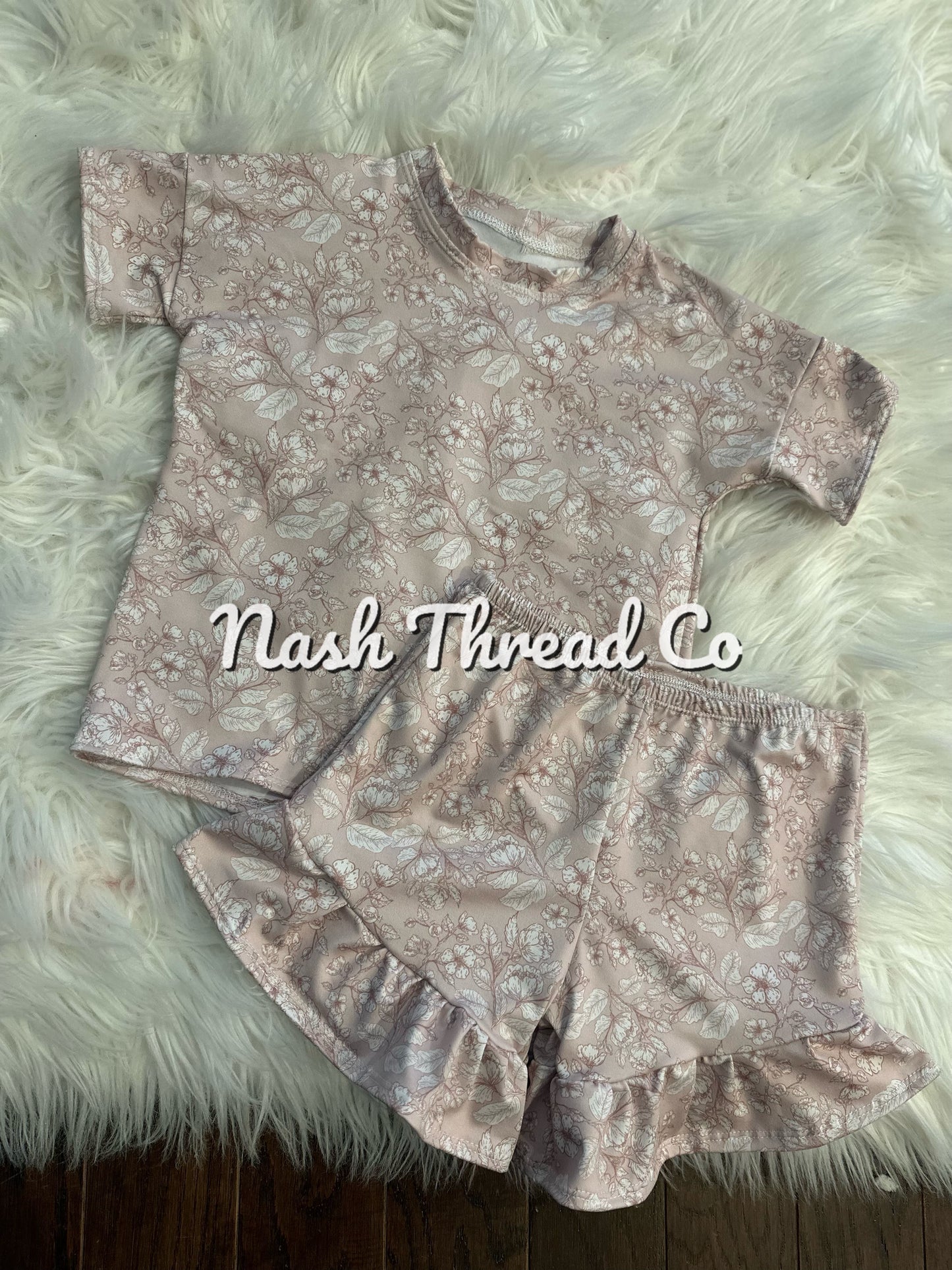 Blush ruffle shorts set